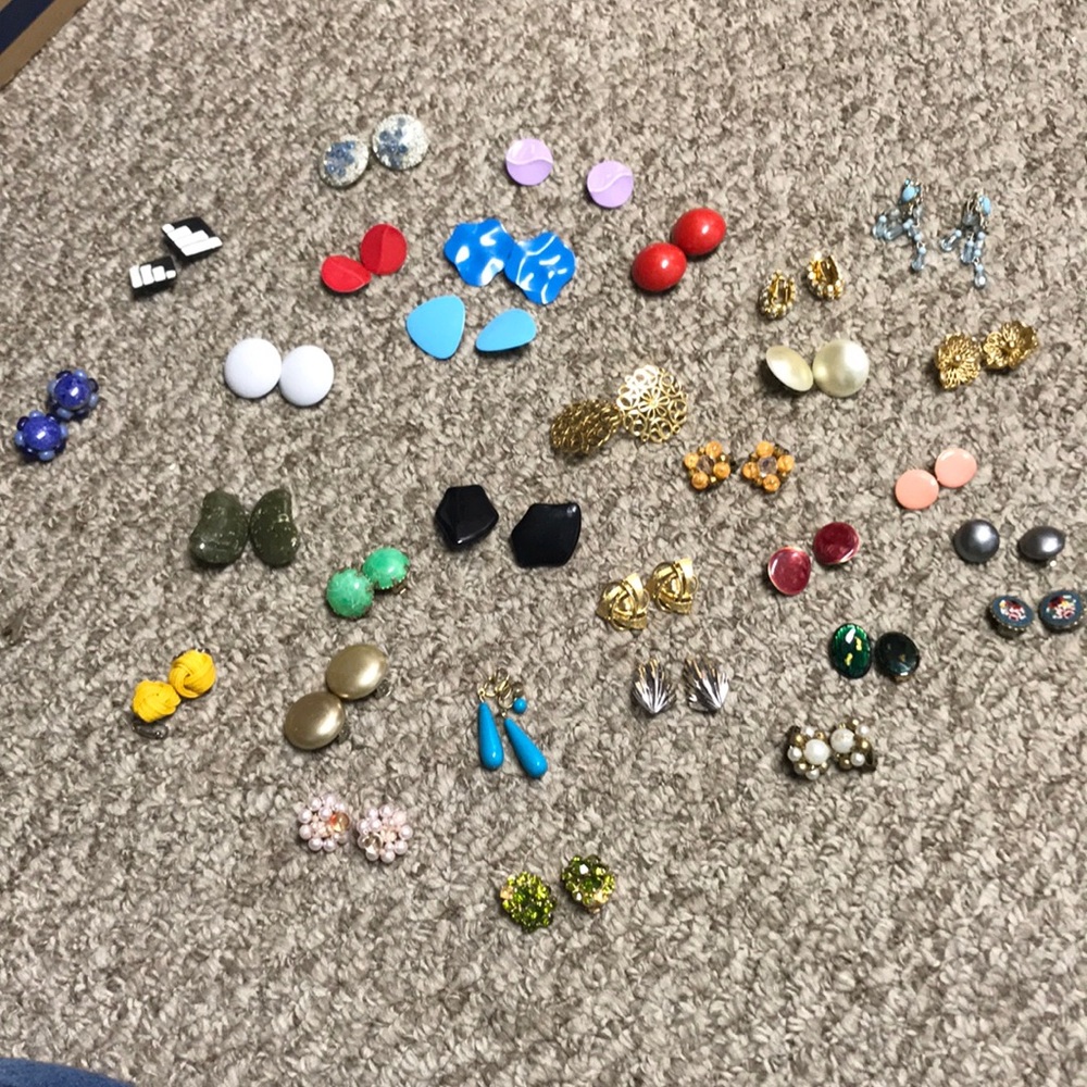 31 pair vintage costume clip on earrings lot